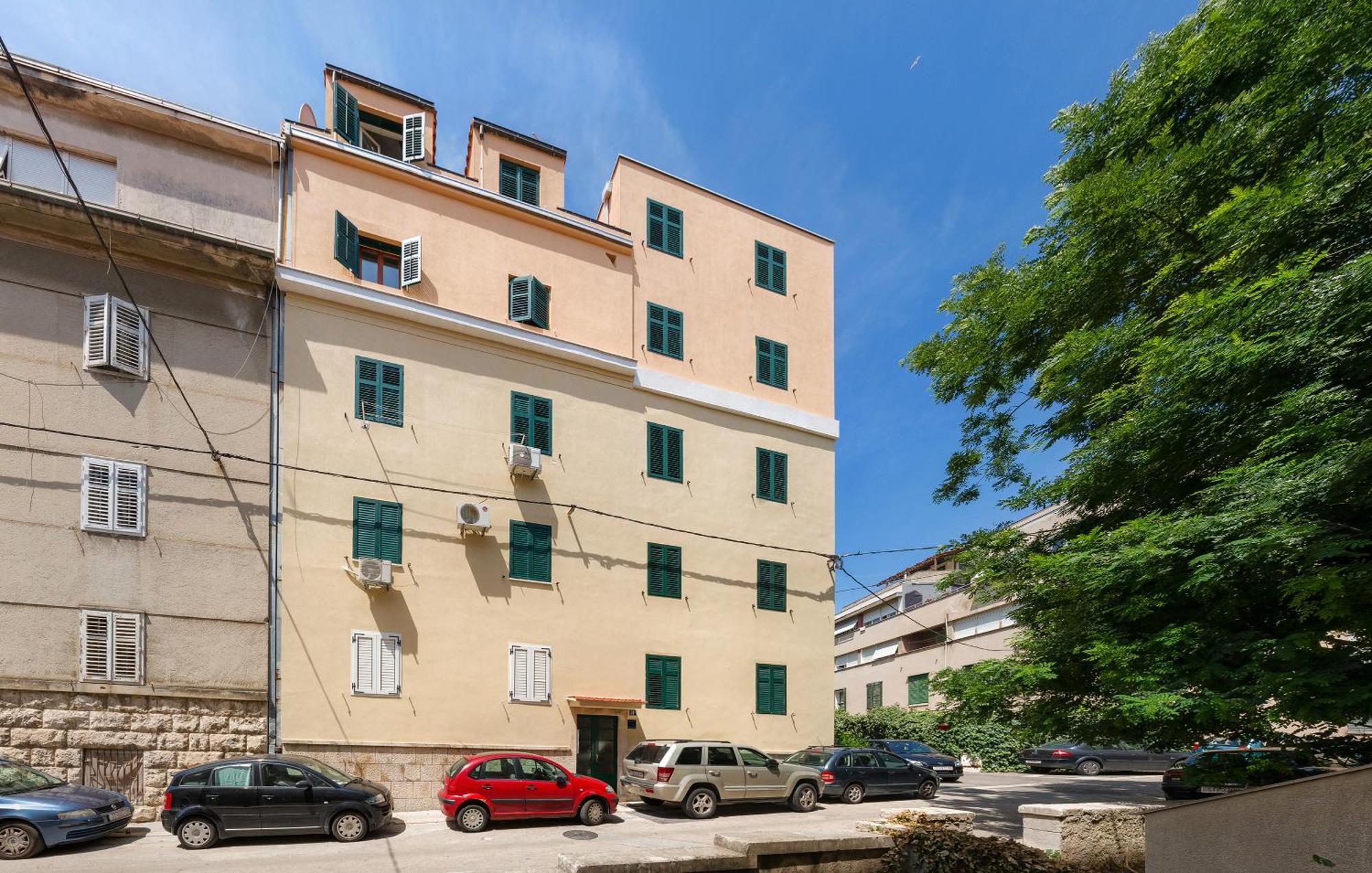 Luxury Rooms And Apartment Silente Bacvice Split Exterior photo
